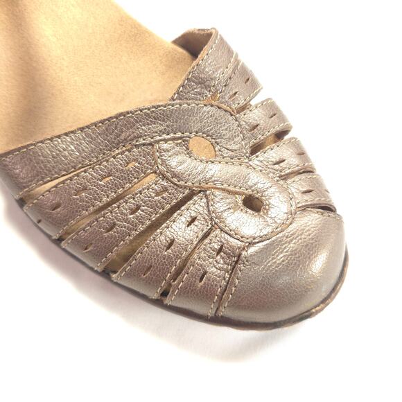 Clarks Strappy Slip On Casual Block Heel Loafer Womens Size 8 26069523 Brown - Picture 8 of 9